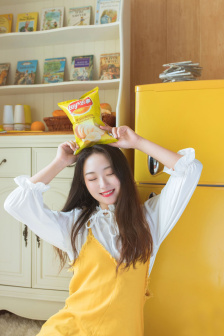 自动插拔试验机女